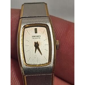 Vintage Women's Seiko 2E20-5139 RO Watch With Original Band - Untested